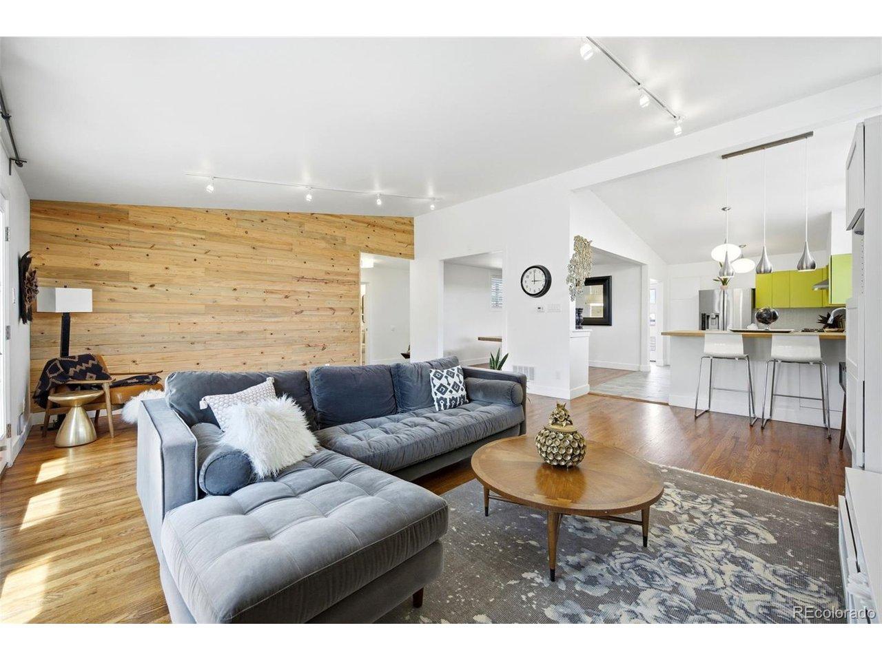 Image 2: Great Room