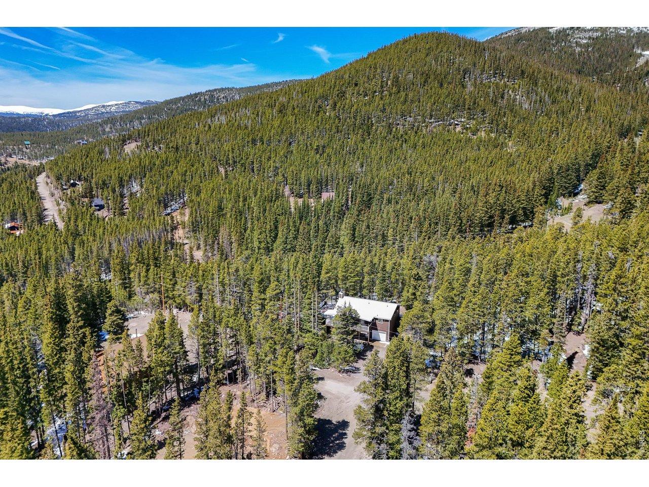 Image 2: Private Half Acre with Beauty Surrounding You! Image 2: Private Half Acre with Beauty Surrounding You!