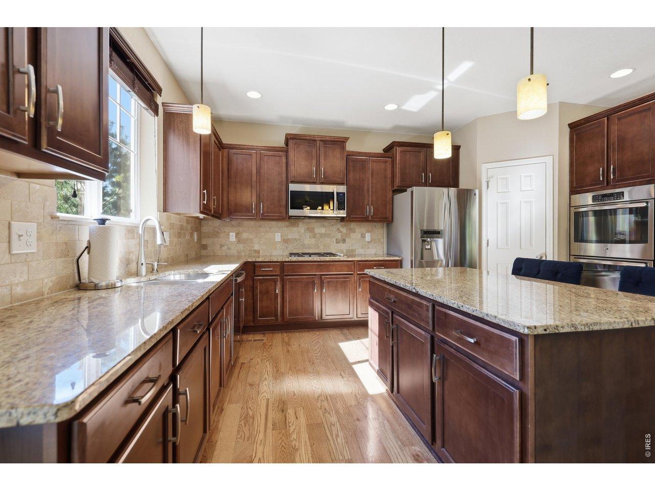 Image 3: Kitchen Image 3: Kitchen