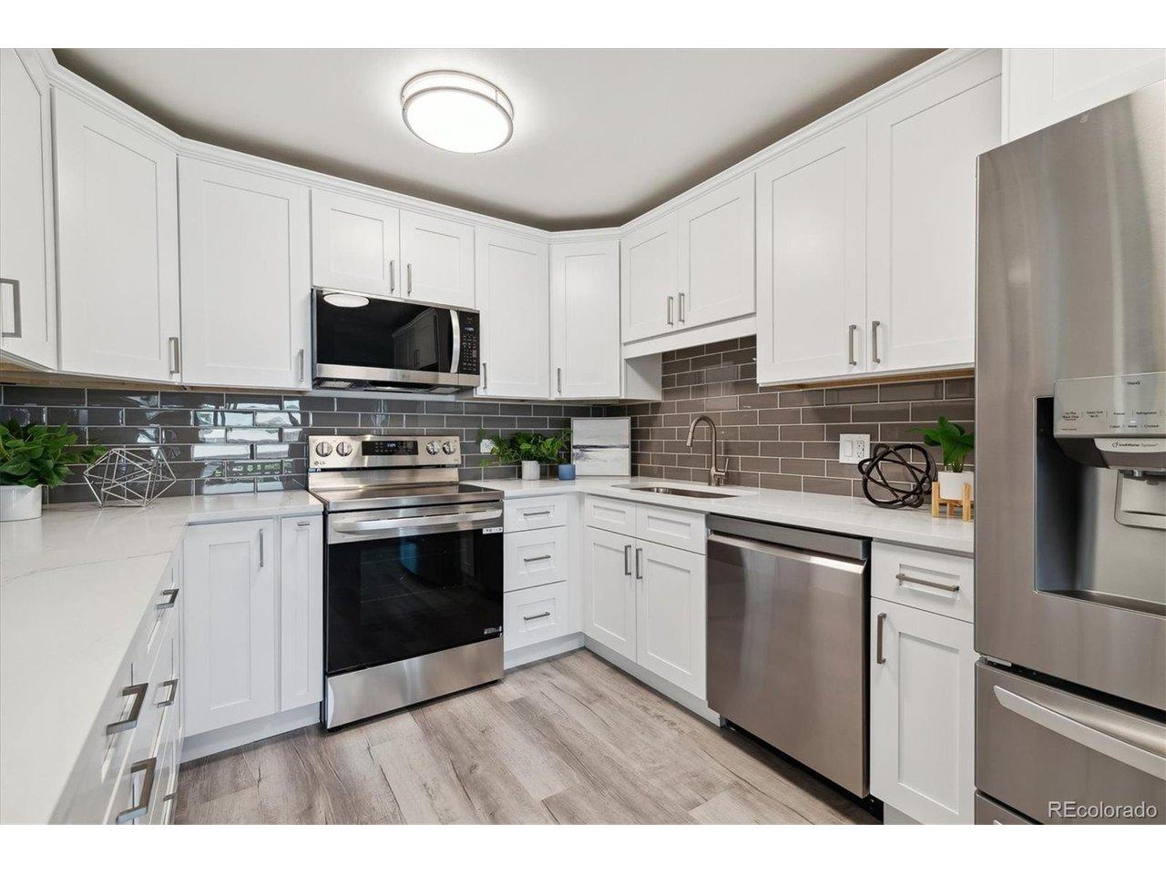 Image 4: Kitchen Image 4: Kitchen