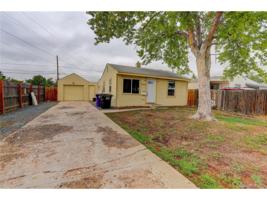 977 S Meade