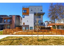 1585 King