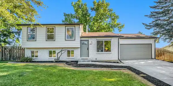 613 E 50th