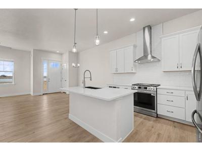 4216 Trapper Lake Dr