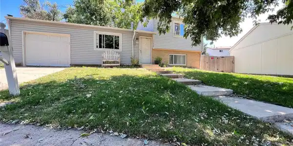 17868 E Oxford