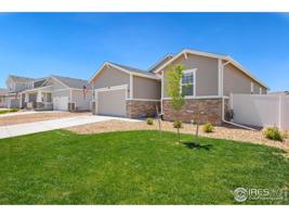 1589 Lake Point