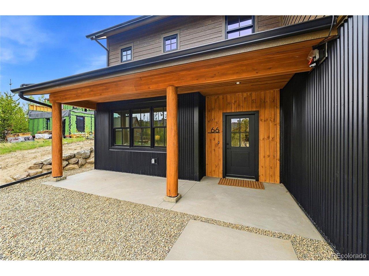 Image 2: Covered Porch Image 2: Covered Porch