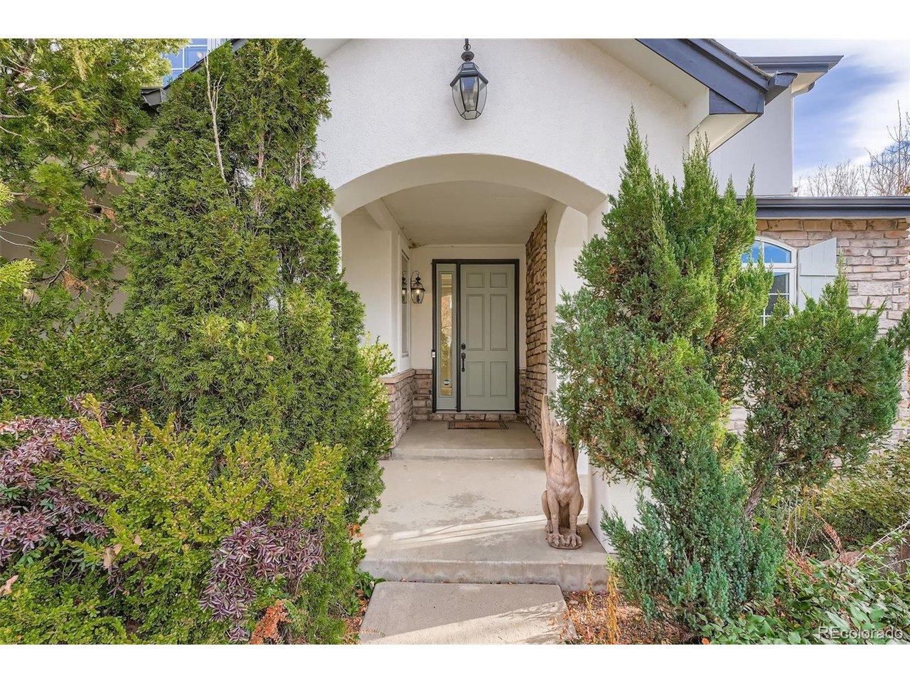 Image 3: Exterior Front Entry