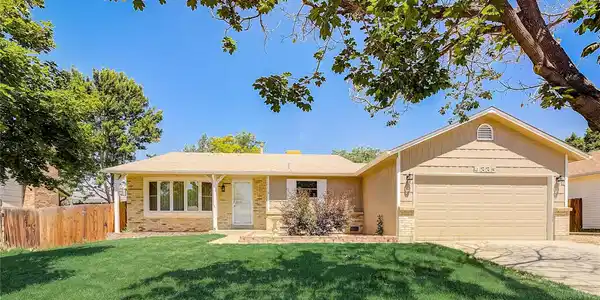 4335 S Cathay