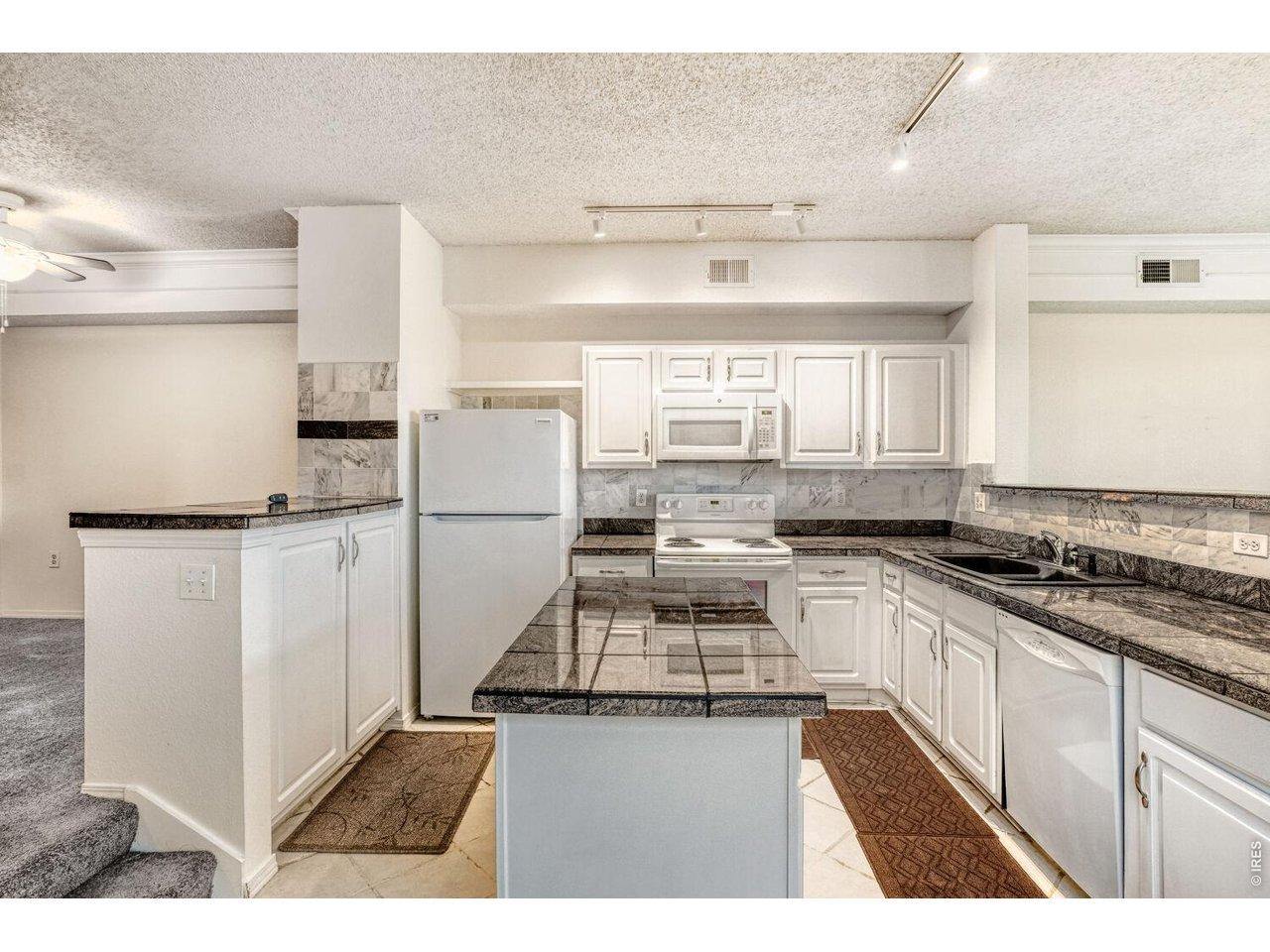 Image 4: Kitchen Image 4: Kitchen