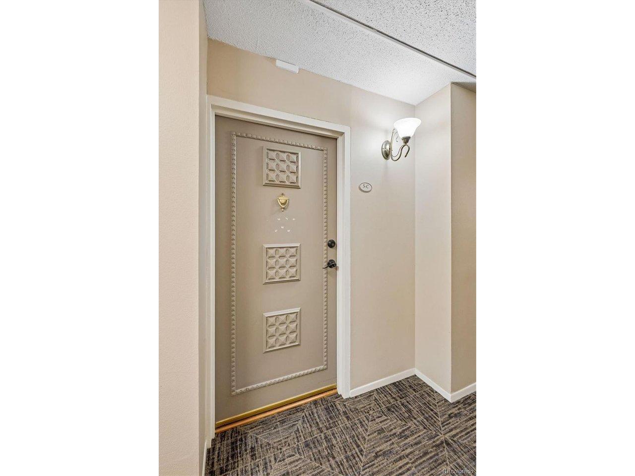 Image 2: 615 S Alton Way Unit #5C Image 2: 615 S Alton Way Unit #5C