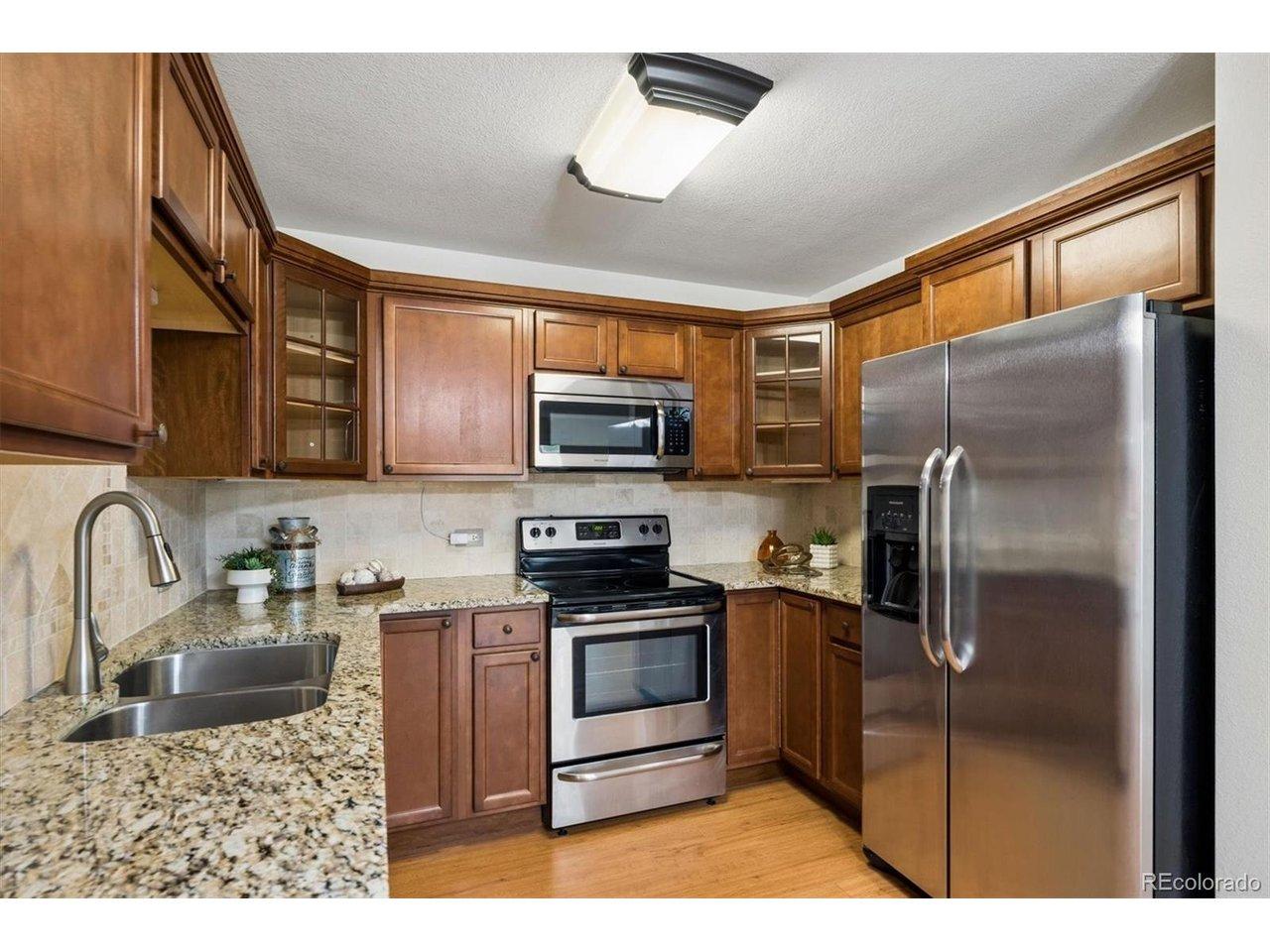 Image 4: Kitchen Image 4: Kitchen
