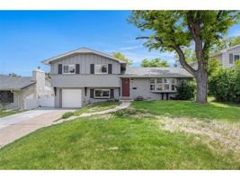 2270 S Vrain