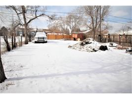 844 S Quitman