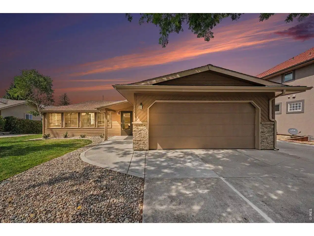 Image 1: Welcome to Lake Living! Image 1: Welcome to Lake Living!