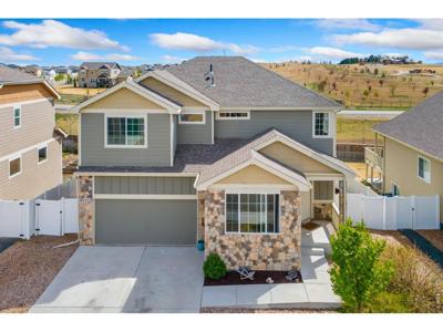 1527 Wavecrest Dr