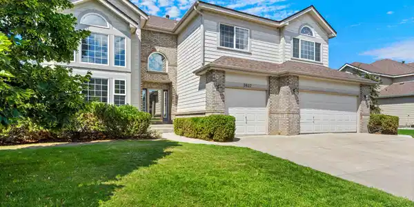 3837 Miramonte