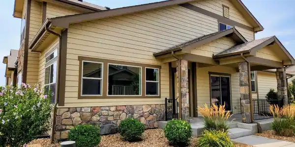 1928 Sunshine Peak Dr