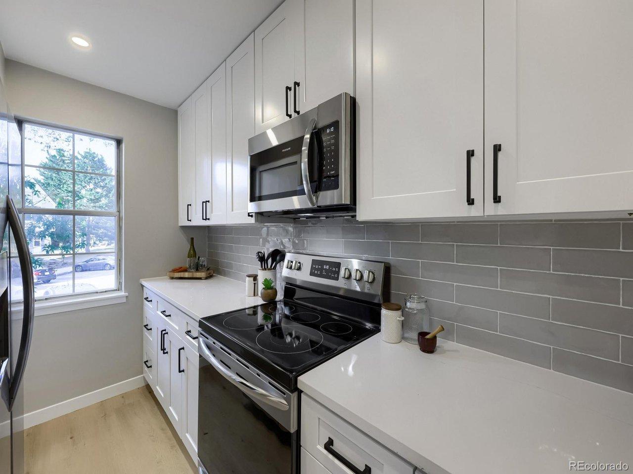 Image 4: 15 Kitchen.jpg Image 4: 15 Kitchen.jpg