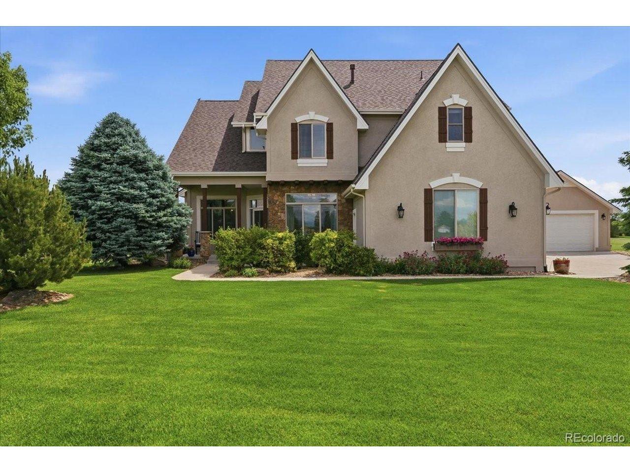 Image 1: Countless upgrades including brand new roof with Class 4 Impact Resistant shingles and recently painted stucco