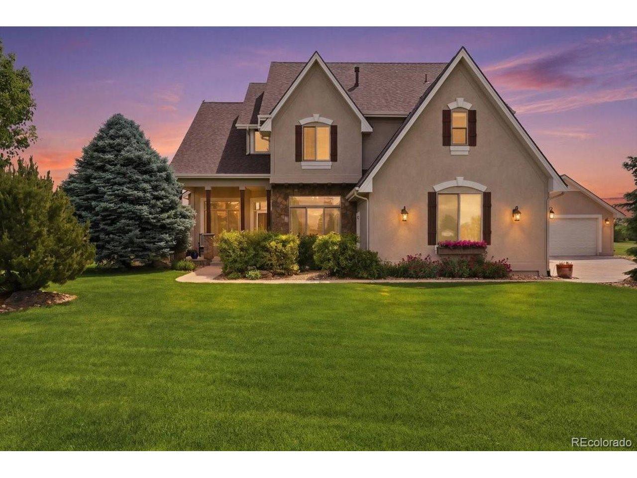 Image 2: Gorgeous Soaring Eagle estate with detached shop perched on 1.65 acres