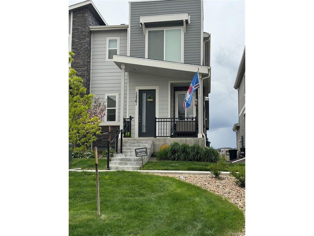 Image 1: Front Elevtion. Corner unit.