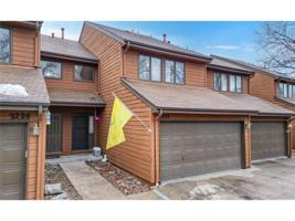 2222 E 129th