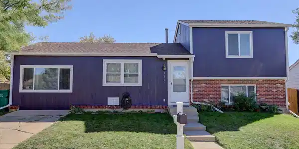 17796 E Oxford