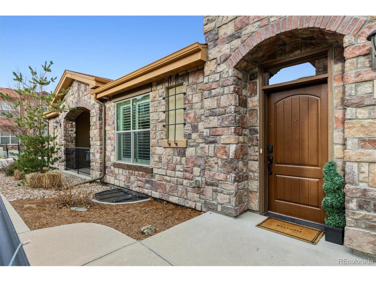 Image 2: Private Entrance Image 2: Private Entrance