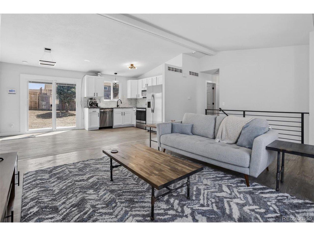 Image 4: Open concept living Image 4: Open concept living