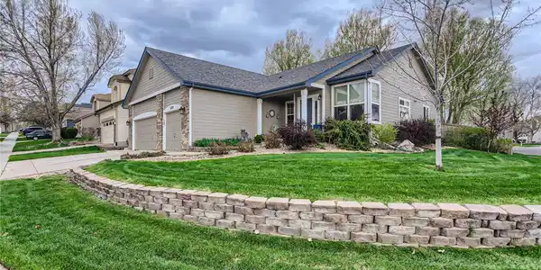 5225 S Harlan