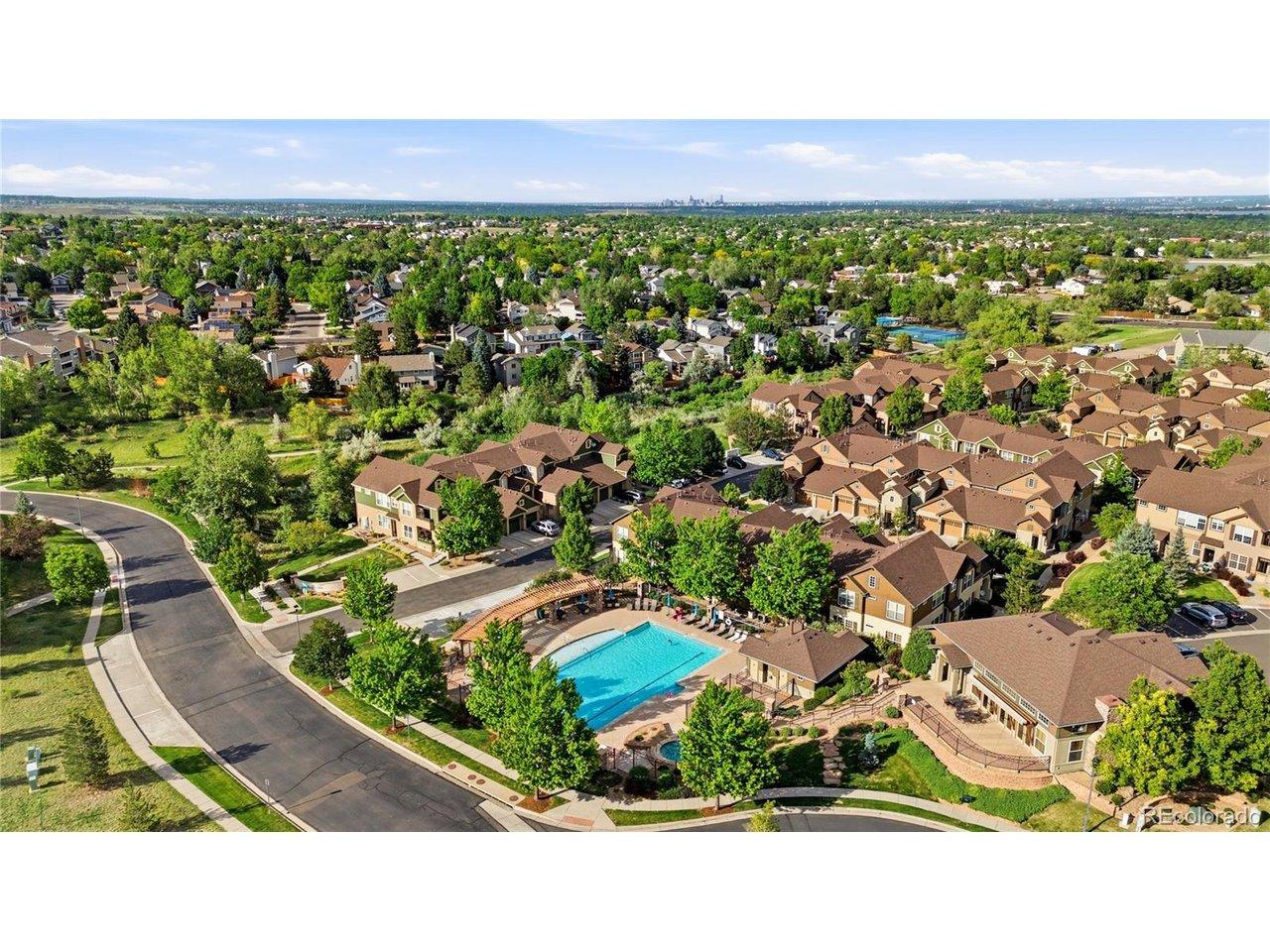 Image 4: Community pool Image 4: Community pool