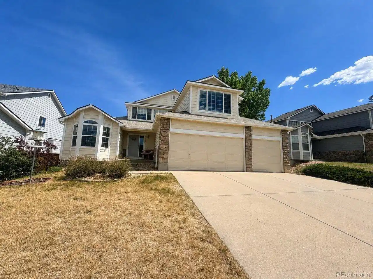 Image 1: Front of home in a beautiful neighborhood Image 1: Front of home in a beautiful neighborhood