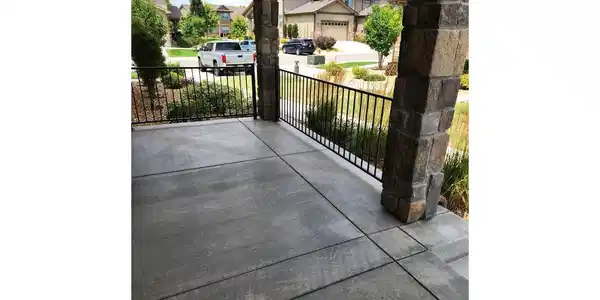 Image 3: Covered Patio Image 3: Covered Patio