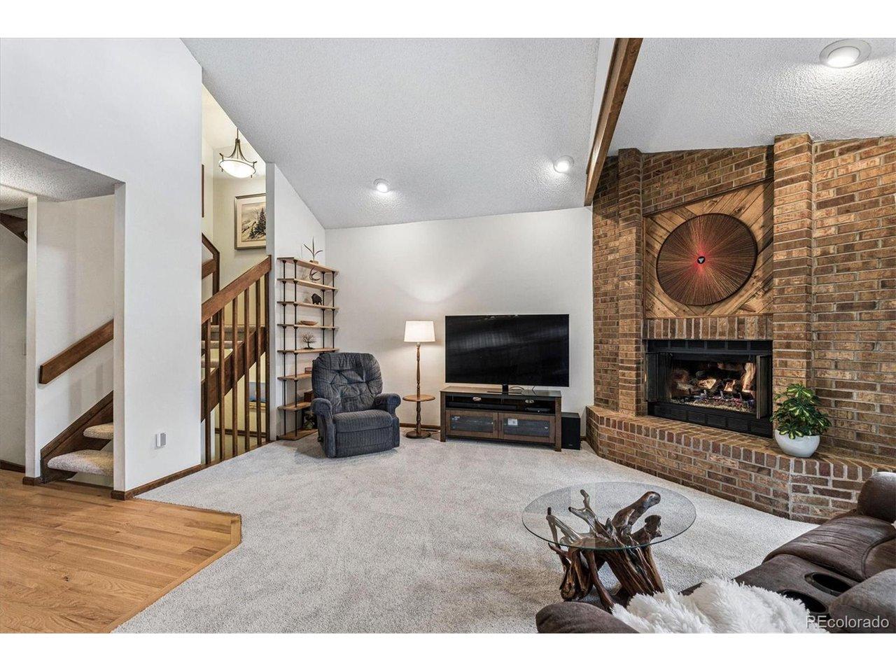 Image 2: Move In Ready!