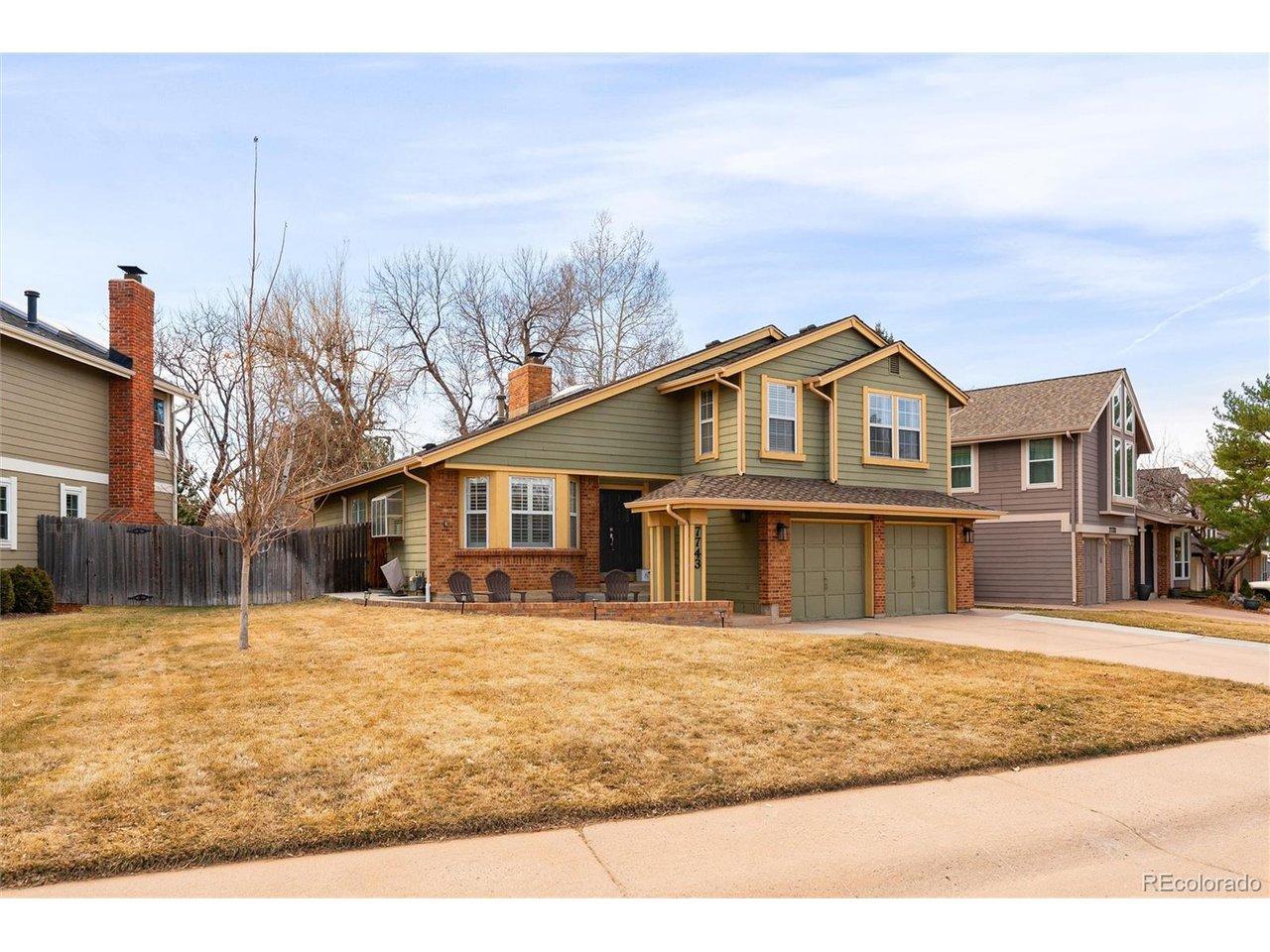 Image 2: Large lot Image 2: Large lot