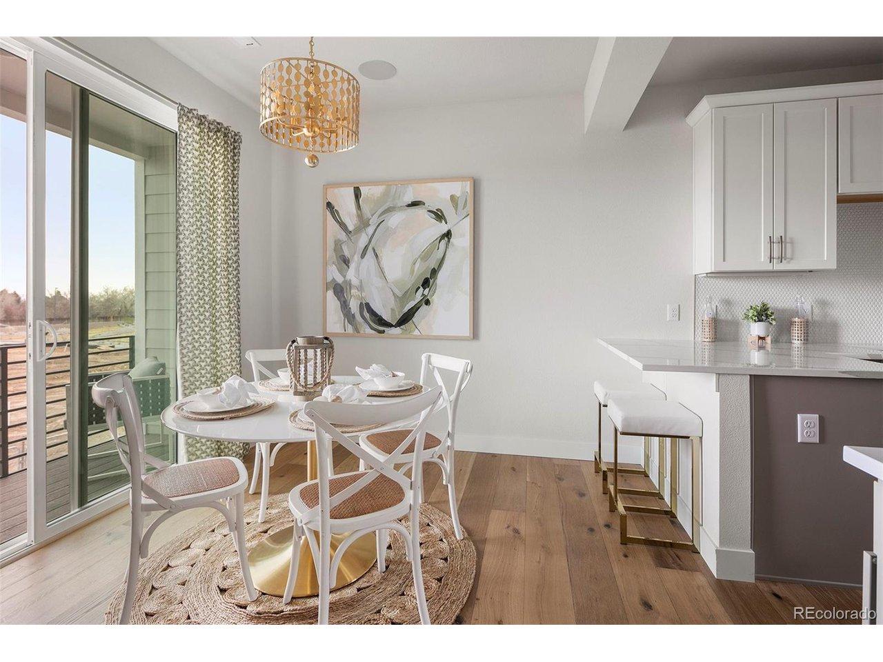 Image 4: Dining room, breakfast bar, covered balcony Image 4: Dining room, breakfast bar, covered balcony