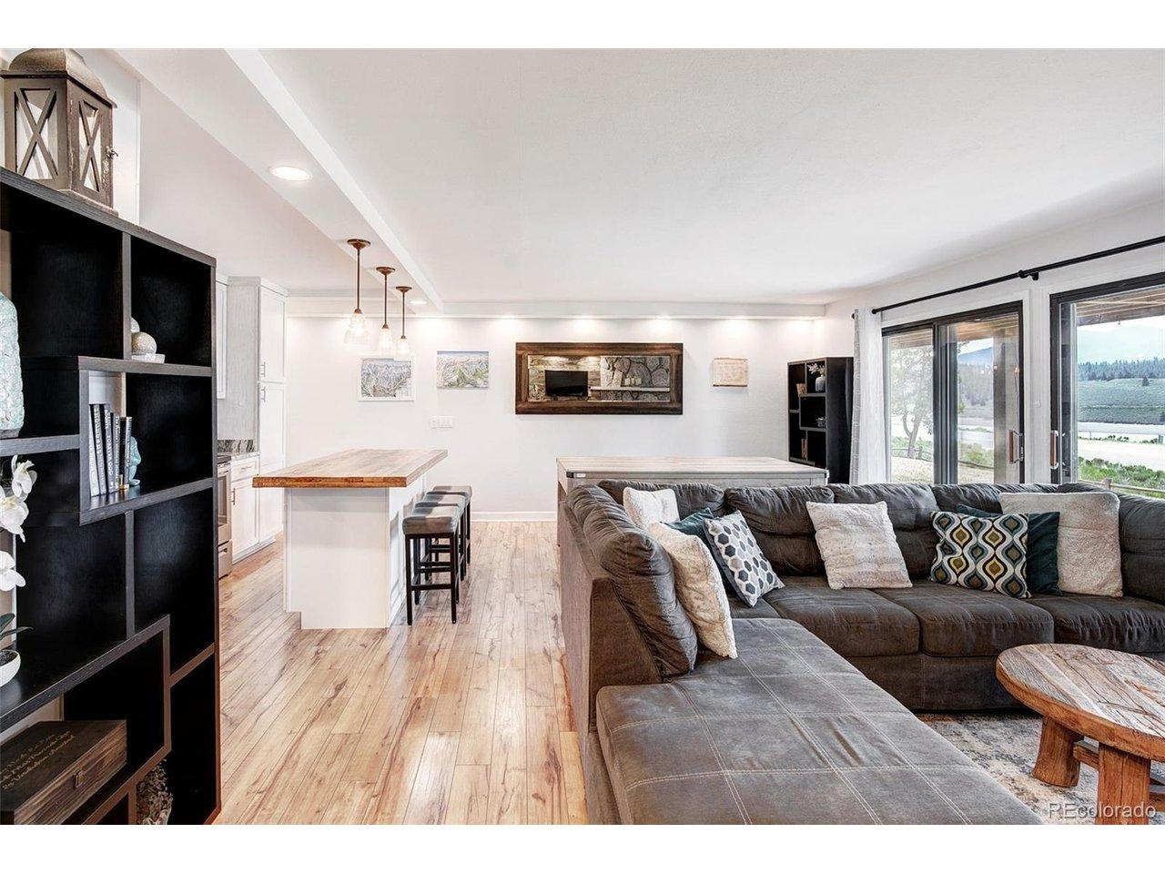 Image 3: Living room Image 3: Living room