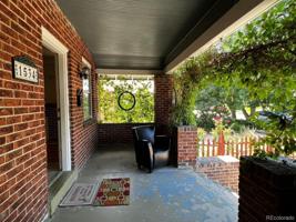 1534 N Meade