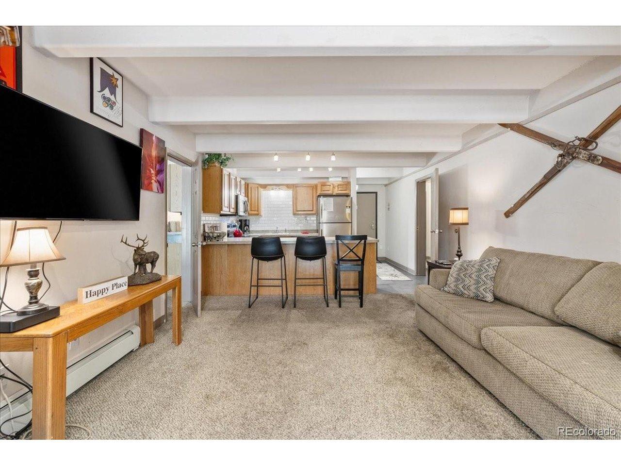 Image 3: Open Living area