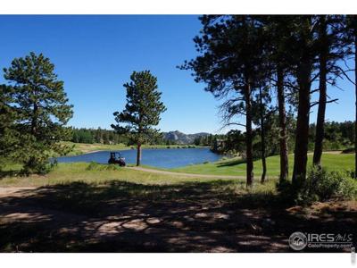 1001 Fox Acres Dr E