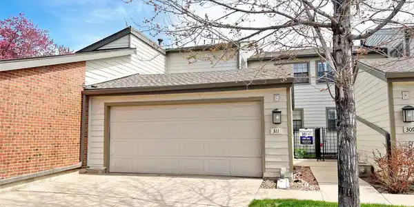 7925 W Layton