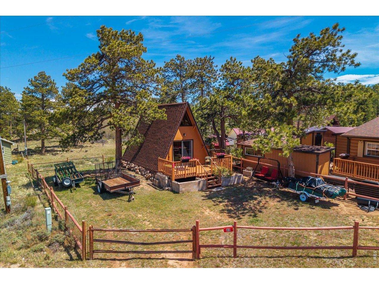 Image 4: Welcome to the cabin Image 4: Welcome to the cabin