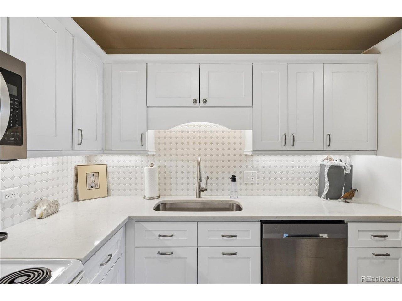 Image 4: Kitchen Image 4: Kitchen