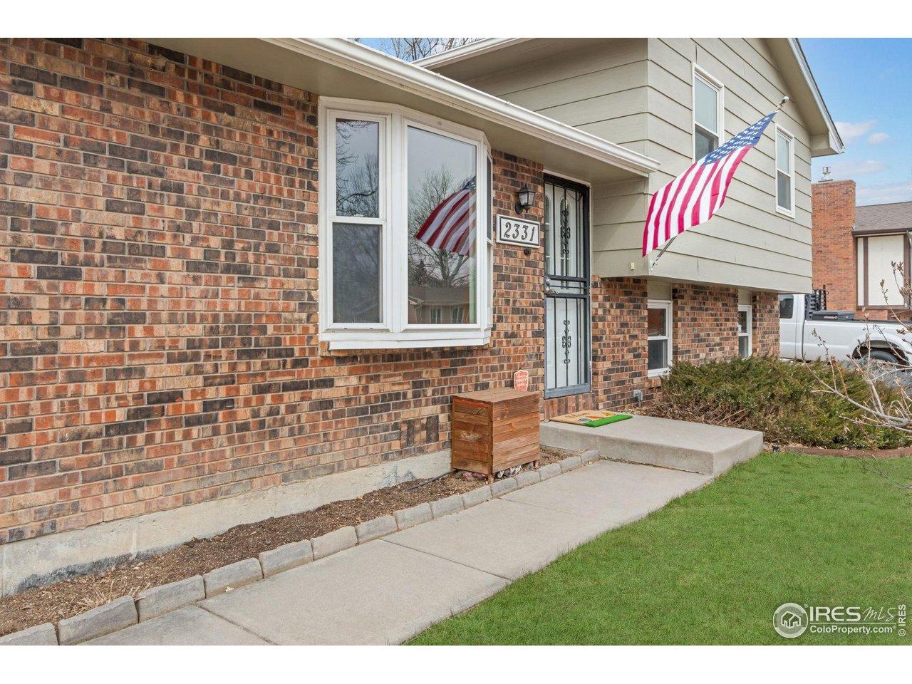 Image 3: Your next chapter starts right here.