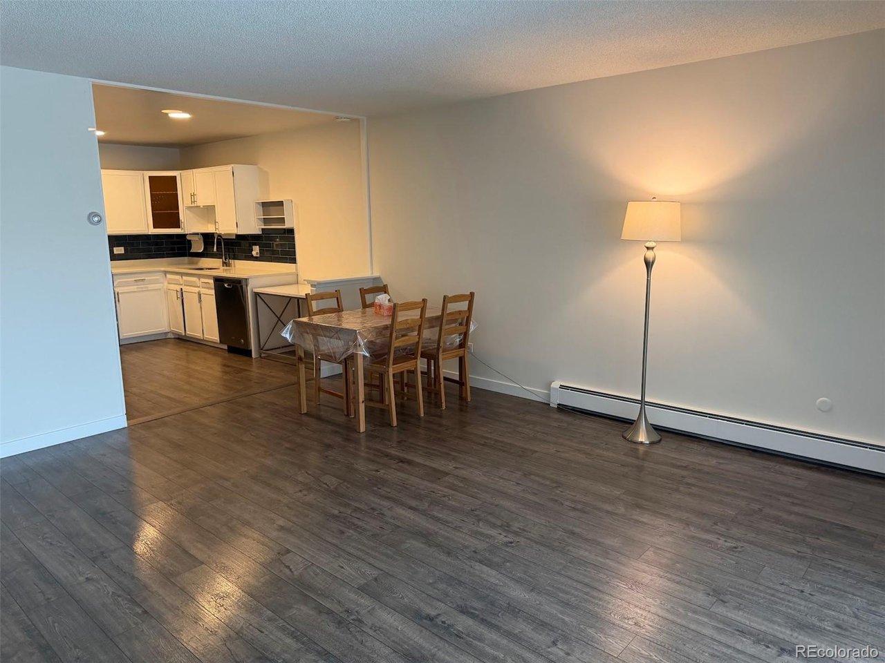 Image 2: living rm Image 2: living rm