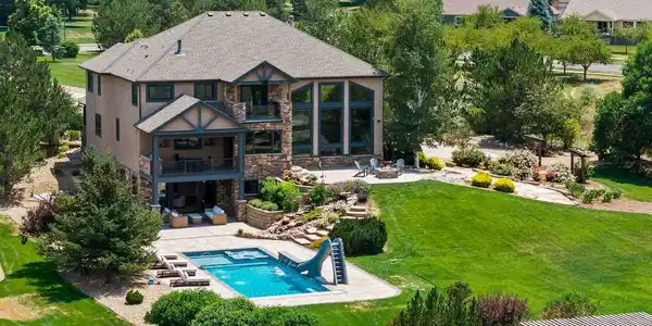 3941 Roaring Fork Dr