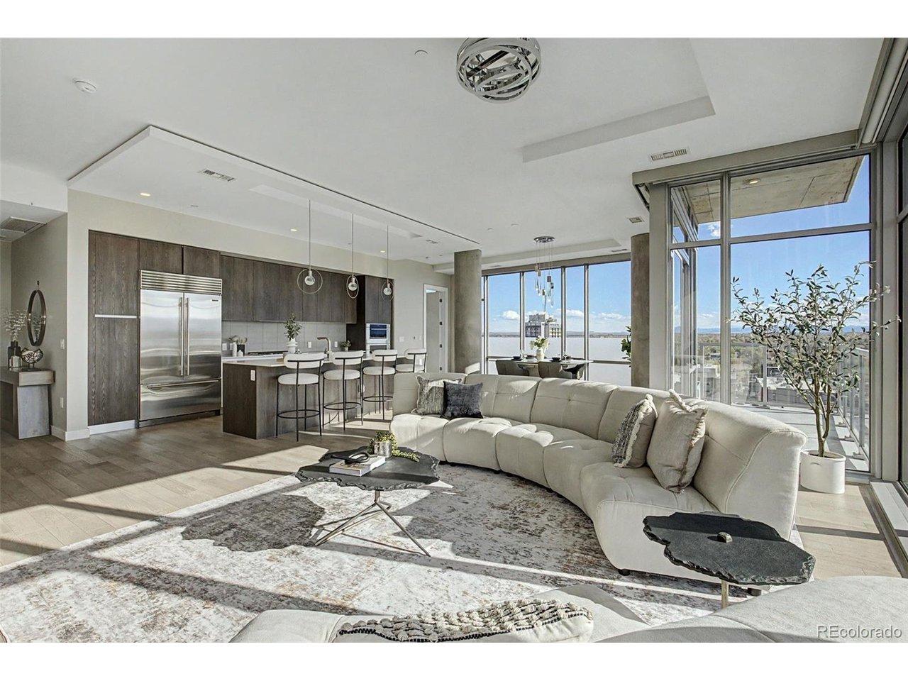 Image 4: Open concept contemporary living.