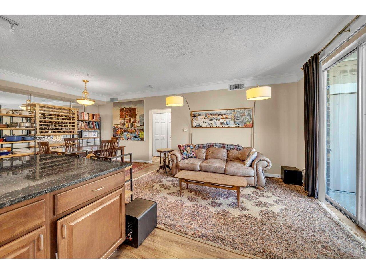 Image 3: Living area from entry