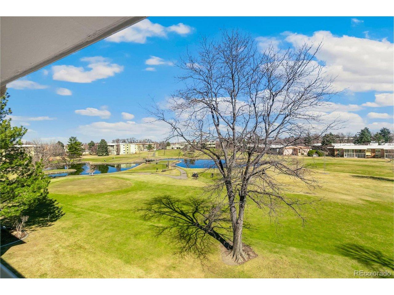 Image 2: Stunning Golf Course and Lake View! Image 2: Stunning Golf Course and Lake View!